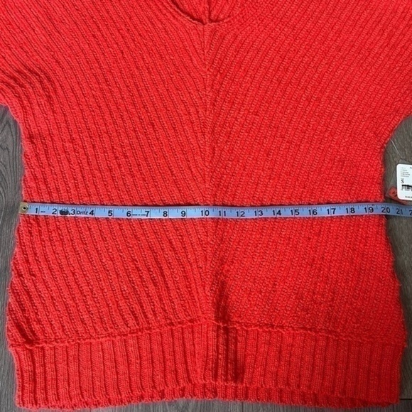 Free People Sunset V Neck Sweater In Red/Rouge Size Small - Picture 7 of 16